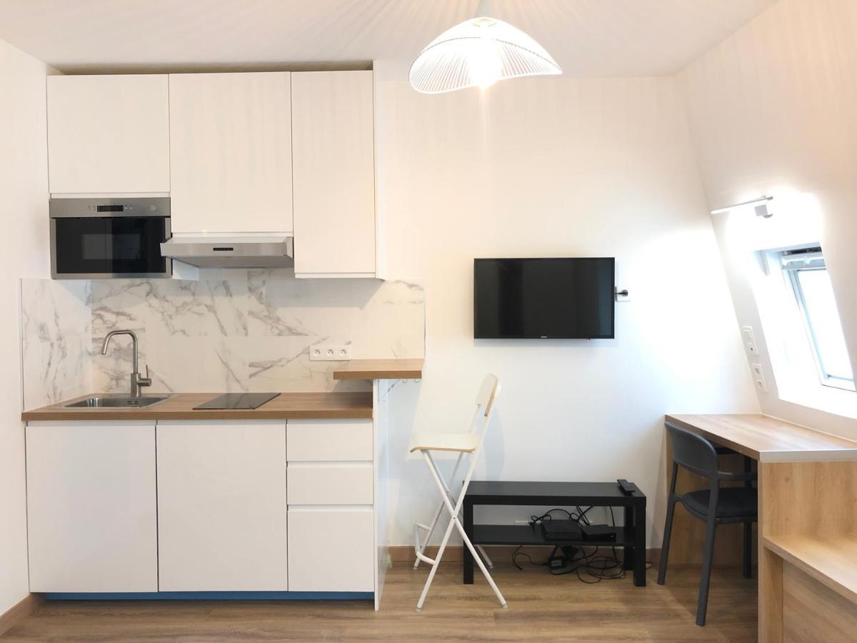 Studio neuf et cosy au centre de Paris Extérieur photo
